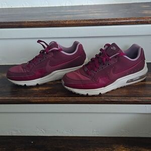 Nike AirMax Size 11 Men